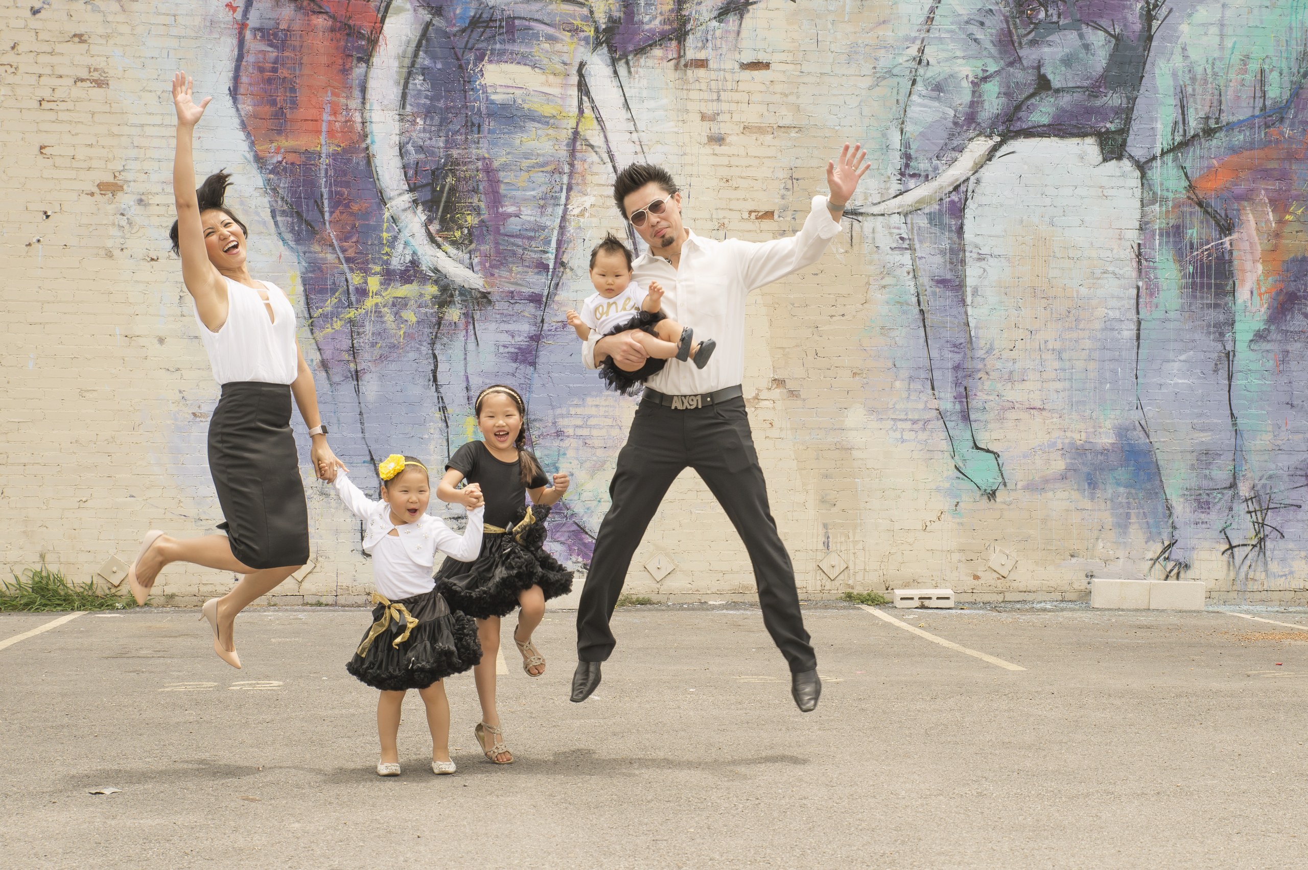 Deep Ellum — Love Pic Love