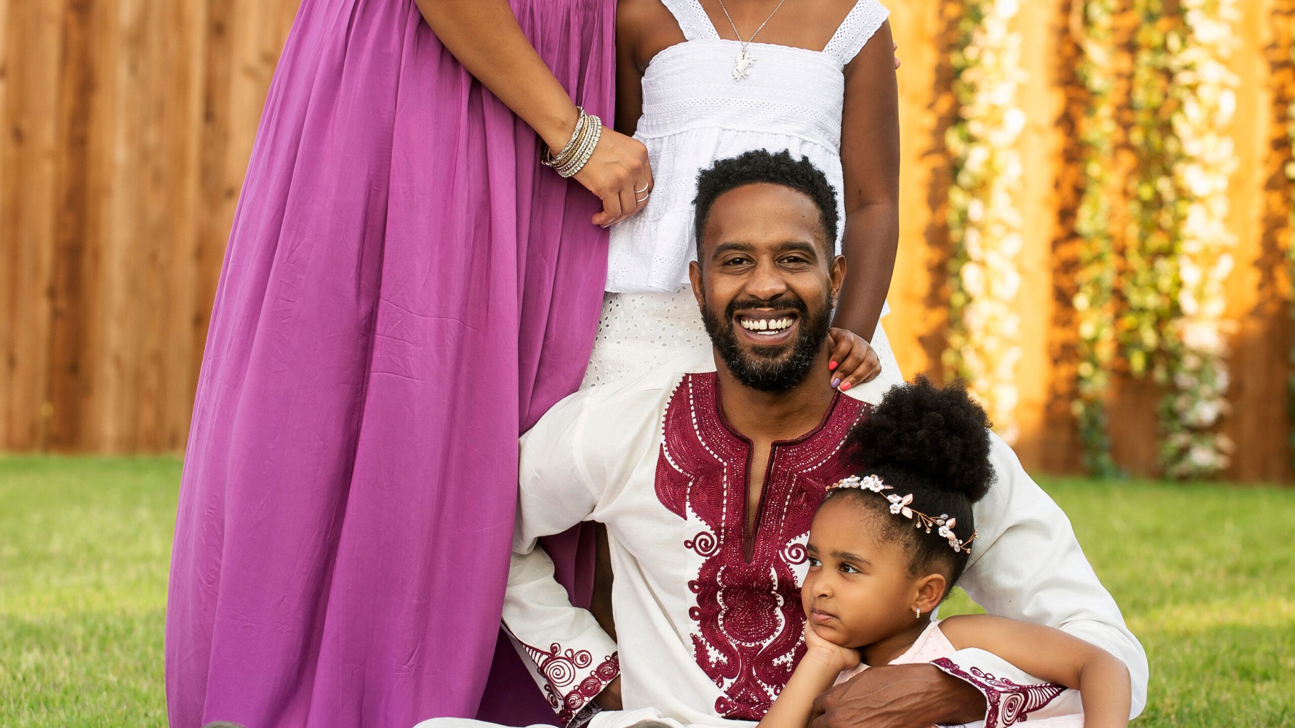 Dallas Family backyard session. Love Pic Love